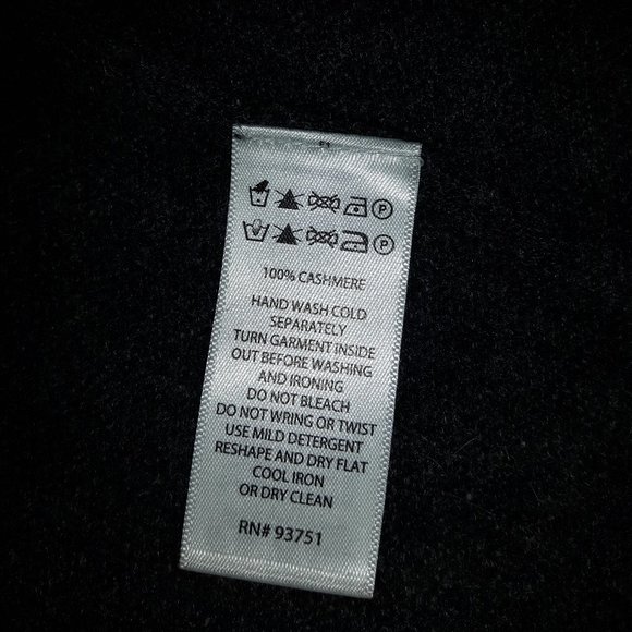 Grey cashmere vest - Picture 2 of 5